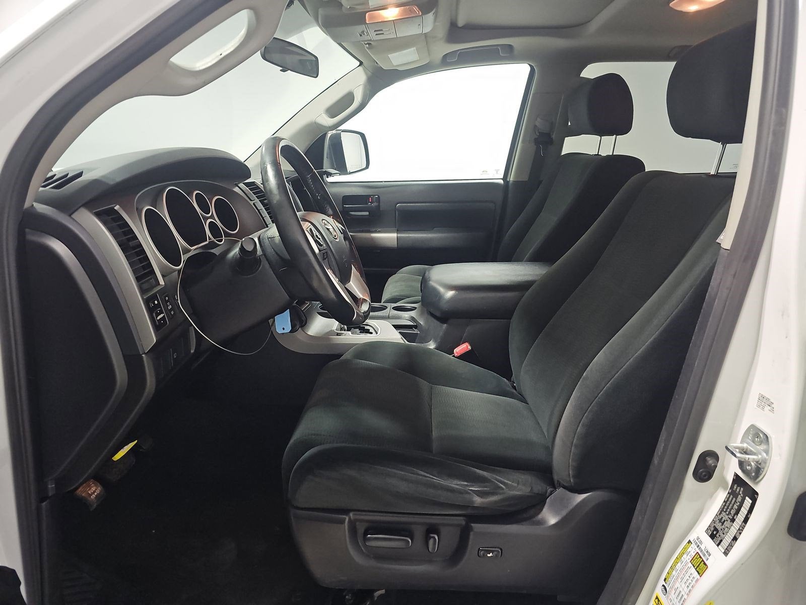 2017 Toyota Sequoia SR5