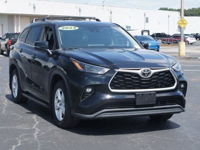 2022 Toyota Highlander LE