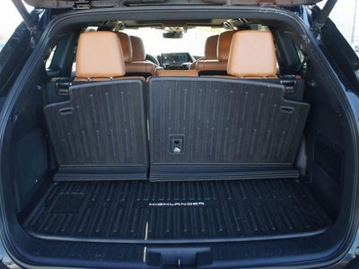 2022 Toyota Highlander Platinum