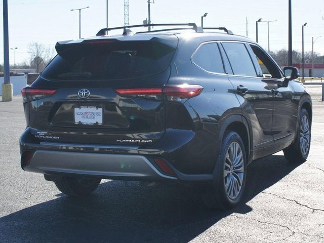 2022 Toyota Highlander Platinum