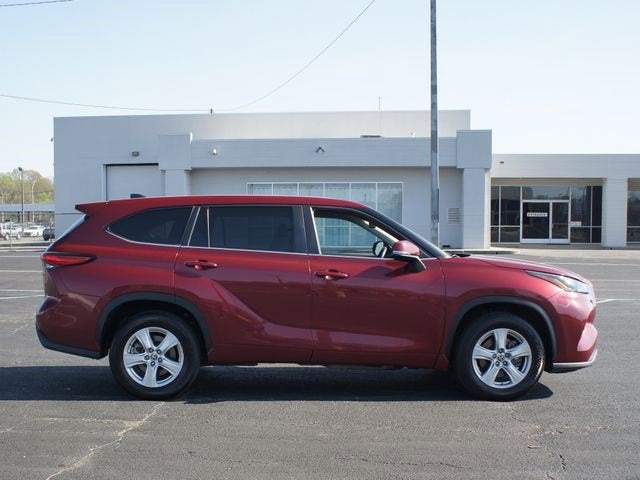 2023 Toyota Highlander LE