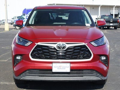 2023 Toyota Highlander LE