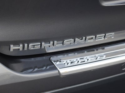 2025 Toyota Highlander LE