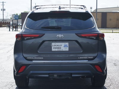 2025 Toyota Highlander LE