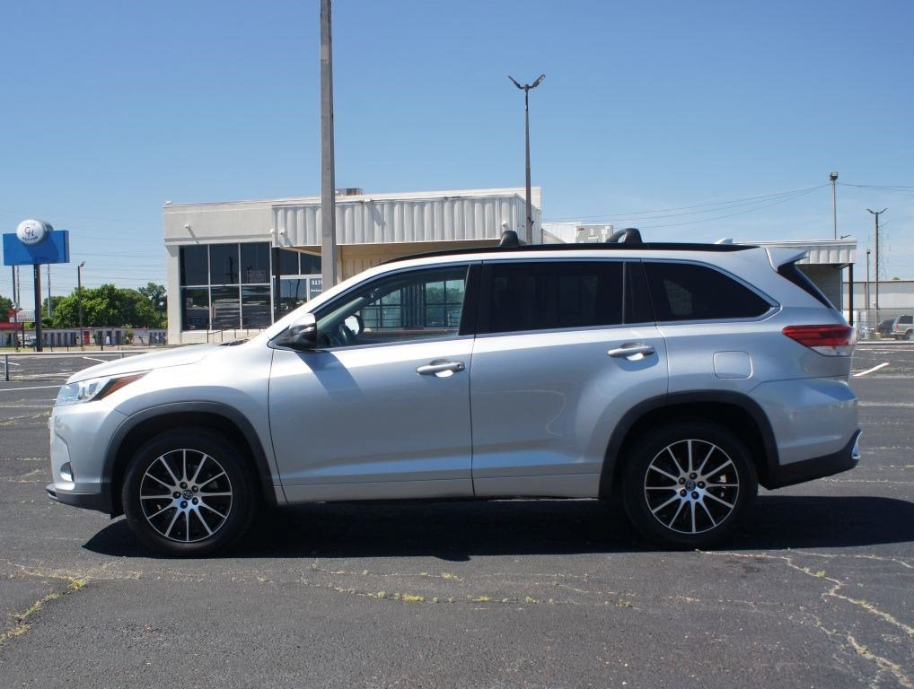 2018 Toyota Highlander SE