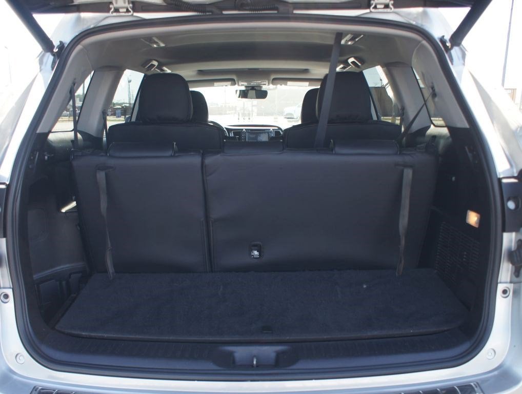 2018 Toyota Highlander SE
