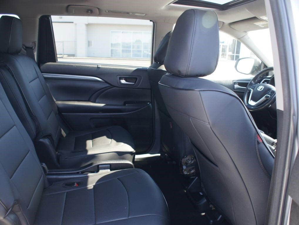 2018 Toyota Highlander SE