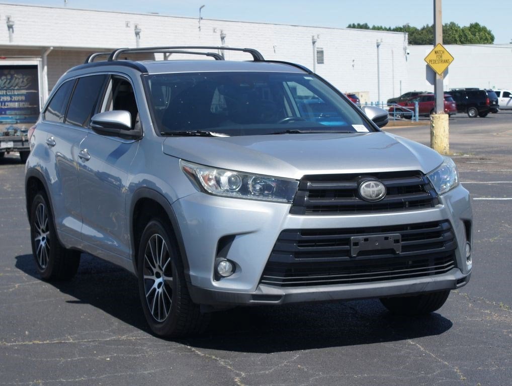 2018 Toyota Highlander SE