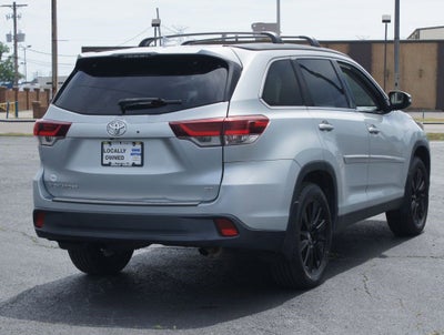 2019 Toyota Highlander SE