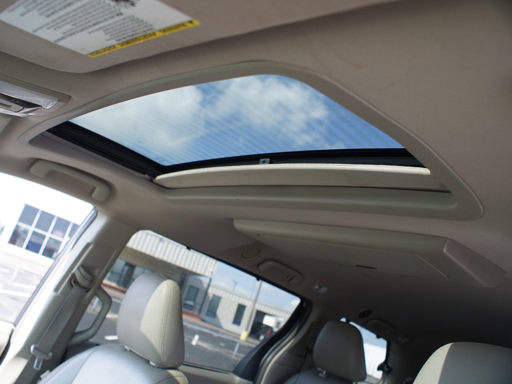 2016 Toyota Sienna XLE Premium 8 Passenger