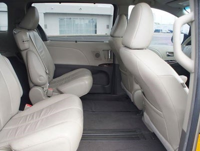2011 Toyota Sienna XLE V6