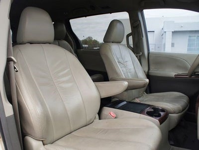 2011 Toyota Sienna XLE V6