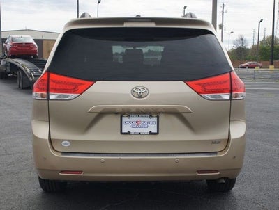 2011 Toyota Sienna XLE V6