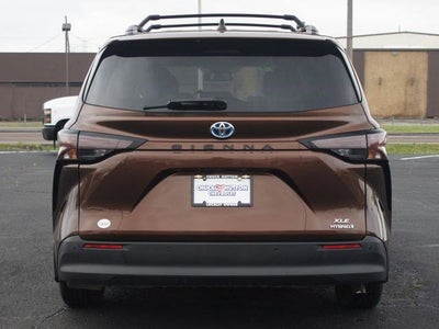 2023 Toyota Sienna XLE