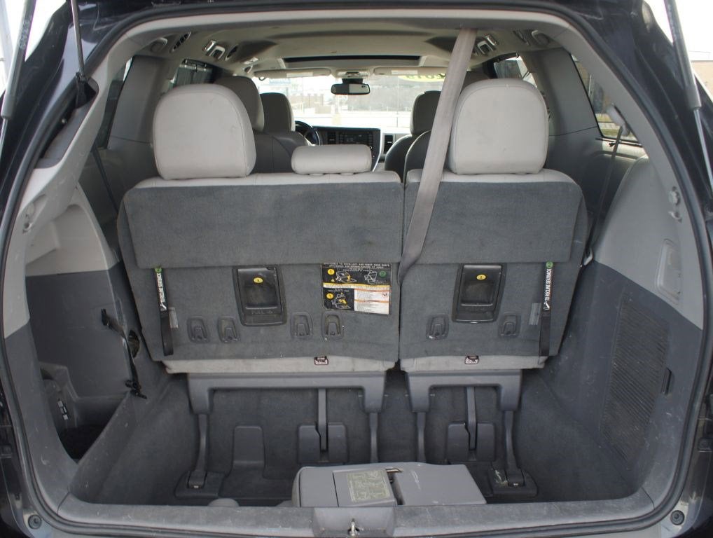 2019 Toyota Sienna XLE Auto Access Seat
