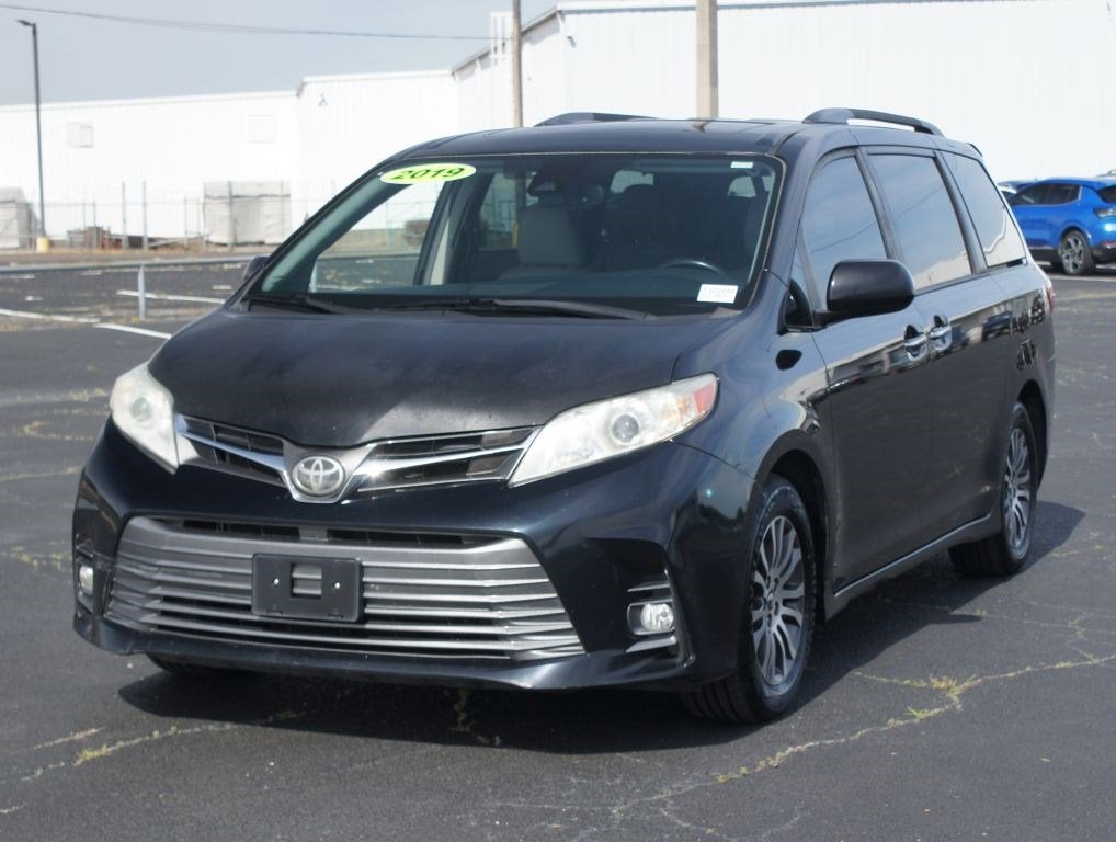 2019 Toyota Sienna XLE Auto Access Seat
