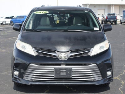 2019 Toyota Sienna XLE Auto Access Seat