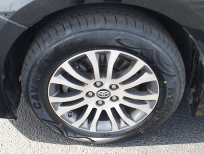 2019 Toyota Sienna XLE Auto Access Seat