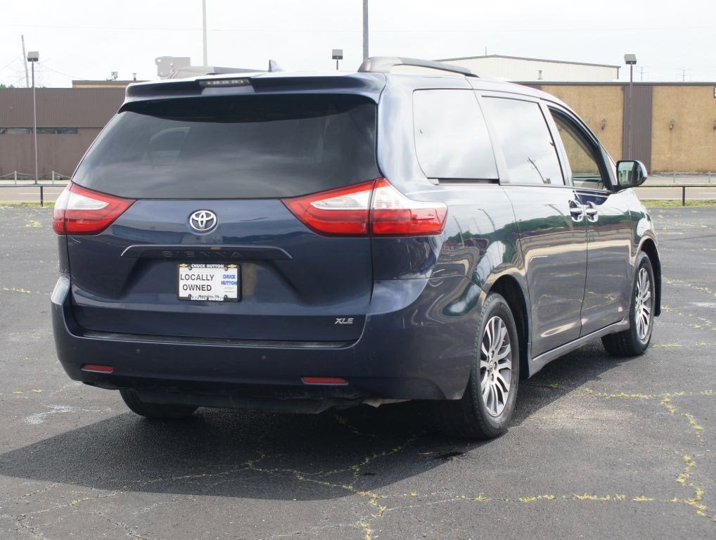 2019 Toyota Sienna Limited 7 Passenger