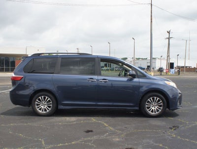 2019 Toyota Sienna Limited 7 Passenger