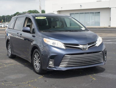 2019 Toyota Sienna Limited 7 Passenger