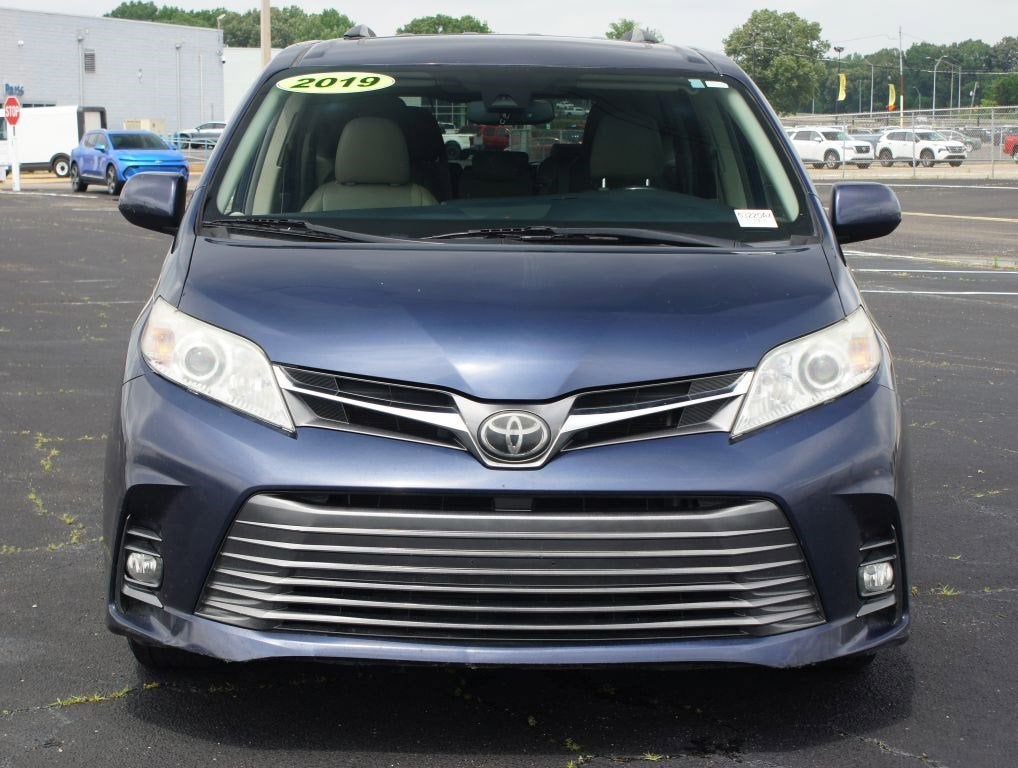 2019 Toyota Sienna Limited 7 Passenger