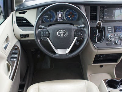 2019 Toyota Sienna Limited 7 Passenger