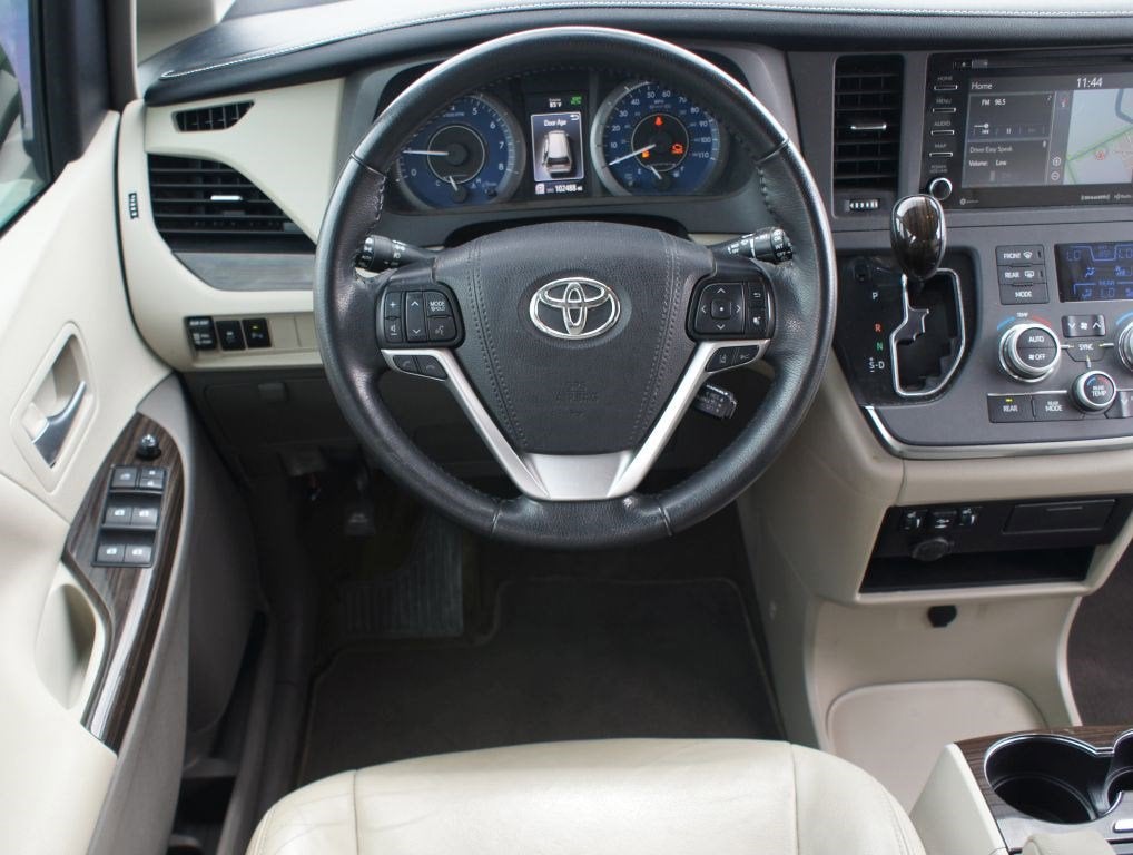 2019 Toyota Sienna Limited 7 Passenger