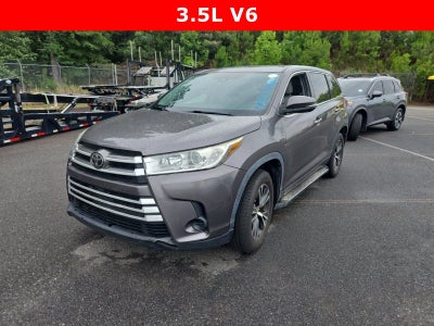 2019 Toyota Highlander LE