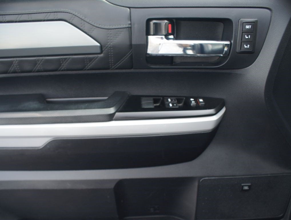 2021 Toyota Tundra Platinum