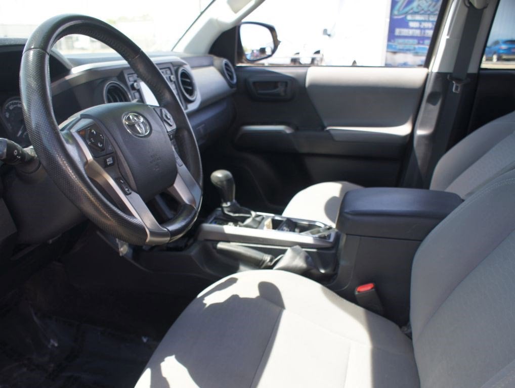 2019 Toyota Tacoma 2WD SR5