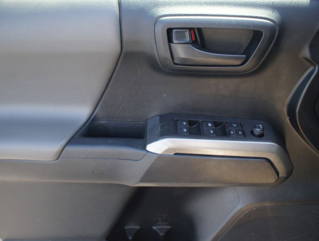 2019 Toyota Tacoma 2WD SR5