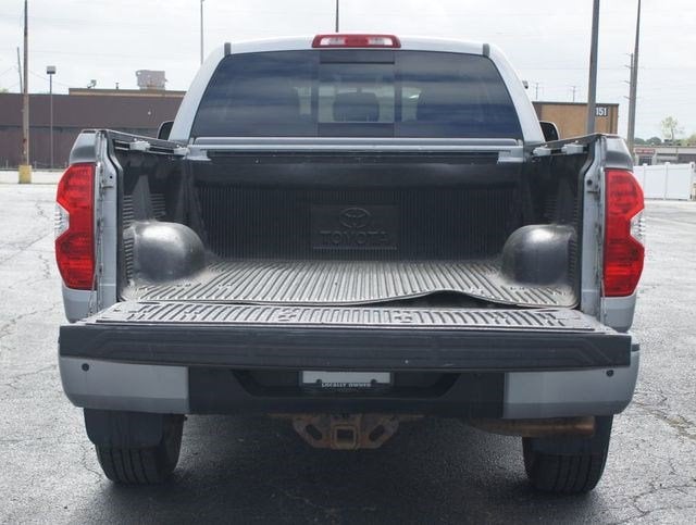 2017 Toyota Tundra Limited 5.7L V8