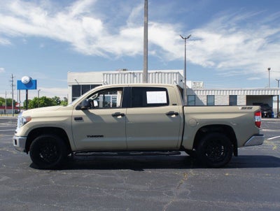 2018 Toyota Tundra SR5 5.7L V8