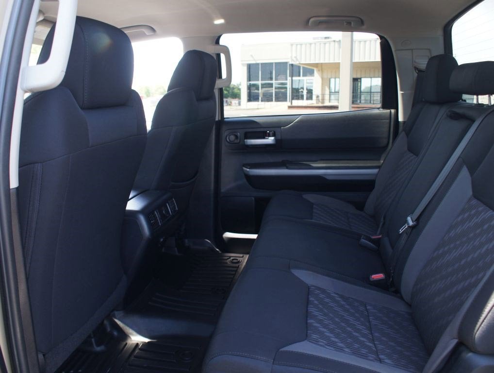 2018 Toyota Tundra SR5 5.7L V8