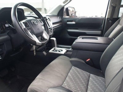 2019 Toyota Tundra SR5 5.7L V8