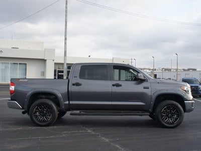 2019 Toyota Tundra SR5 5.7L V8
