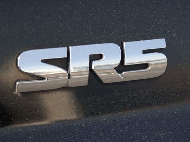 2018 Toyota Tundra SR5 5.7L V8