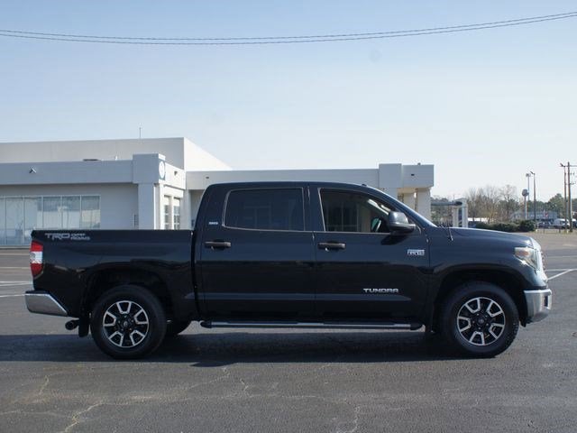 2018 Toyota Tundra SR5 5.7L V8