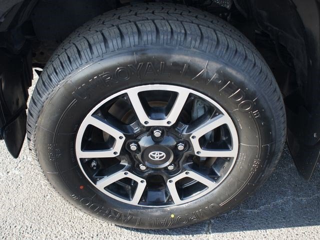 2018 Toyota Tundra SR5 5.7L V8