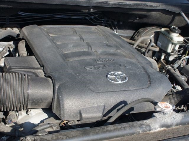 2018 Toyota Tundra SR5 5.7L V8