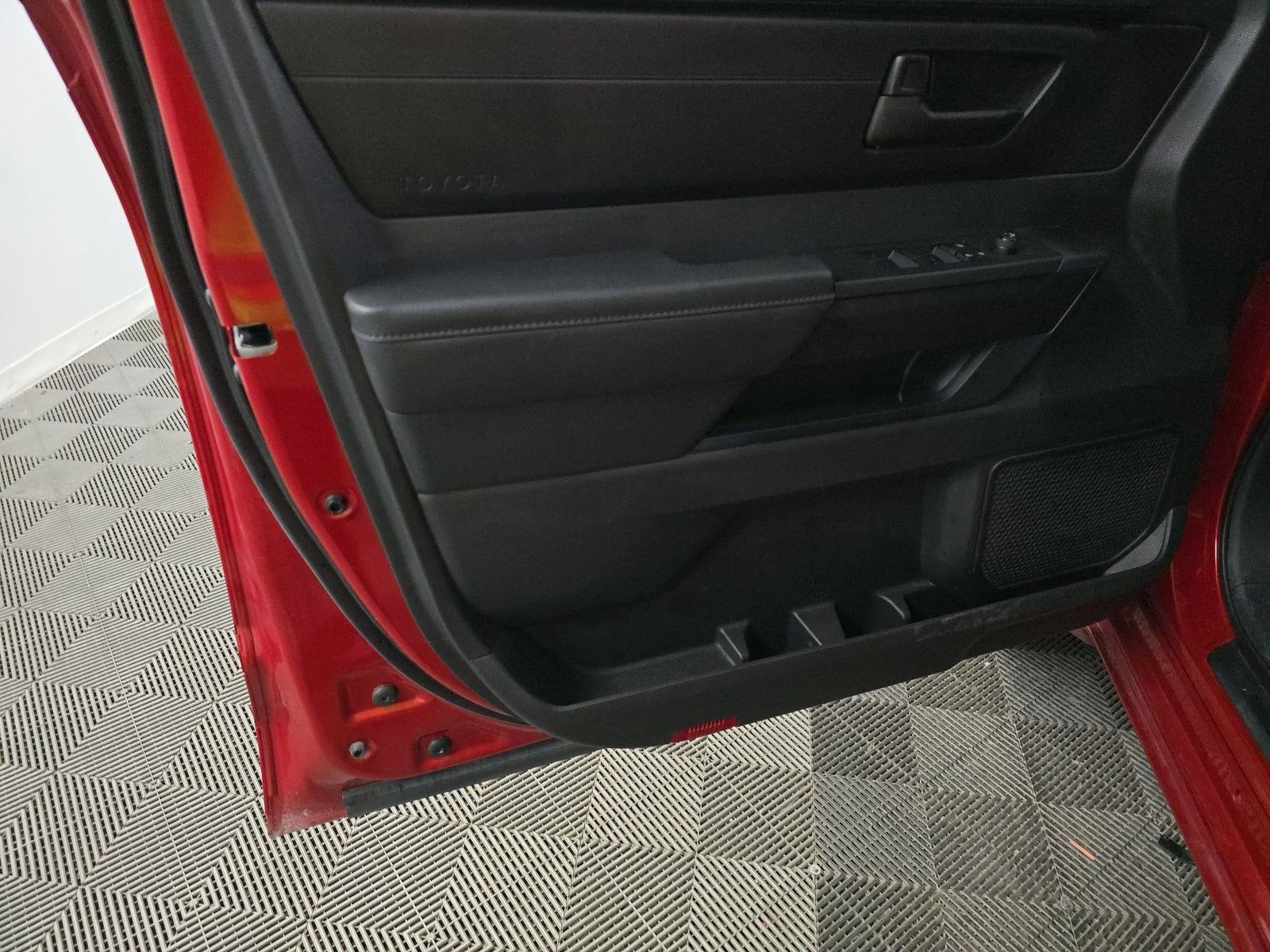 2024 Toyota Tundra 4WD SR