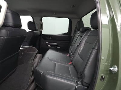 2022 Toyota Tundra 4WD SR5