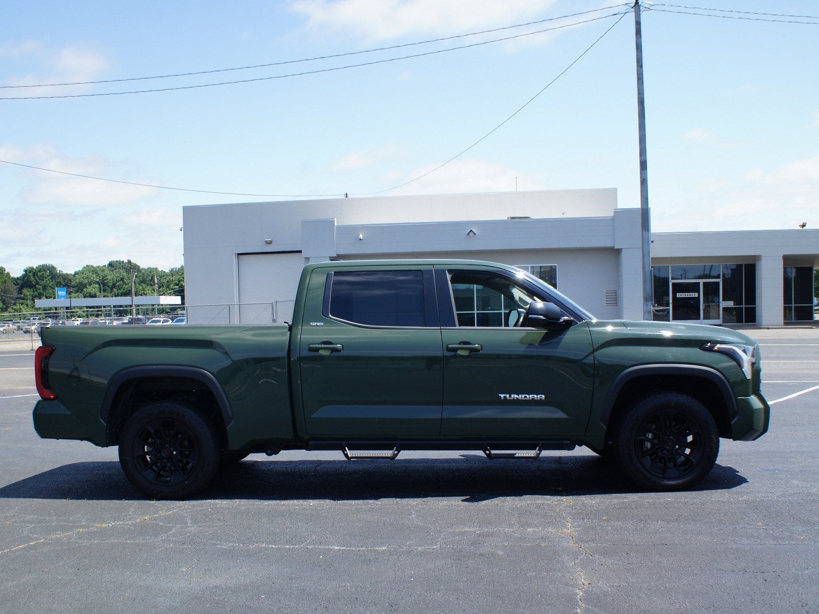 2022 Toyota Tundra 4WD SR5