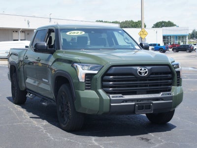 2022 Toyota Tundra 4WD SR5