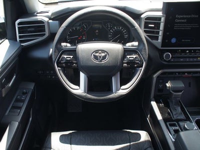 2022 Toyota Tundra 4WD SR5