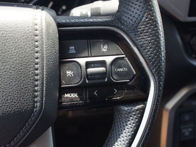 2022 Toyota Tundra 4WD SR5