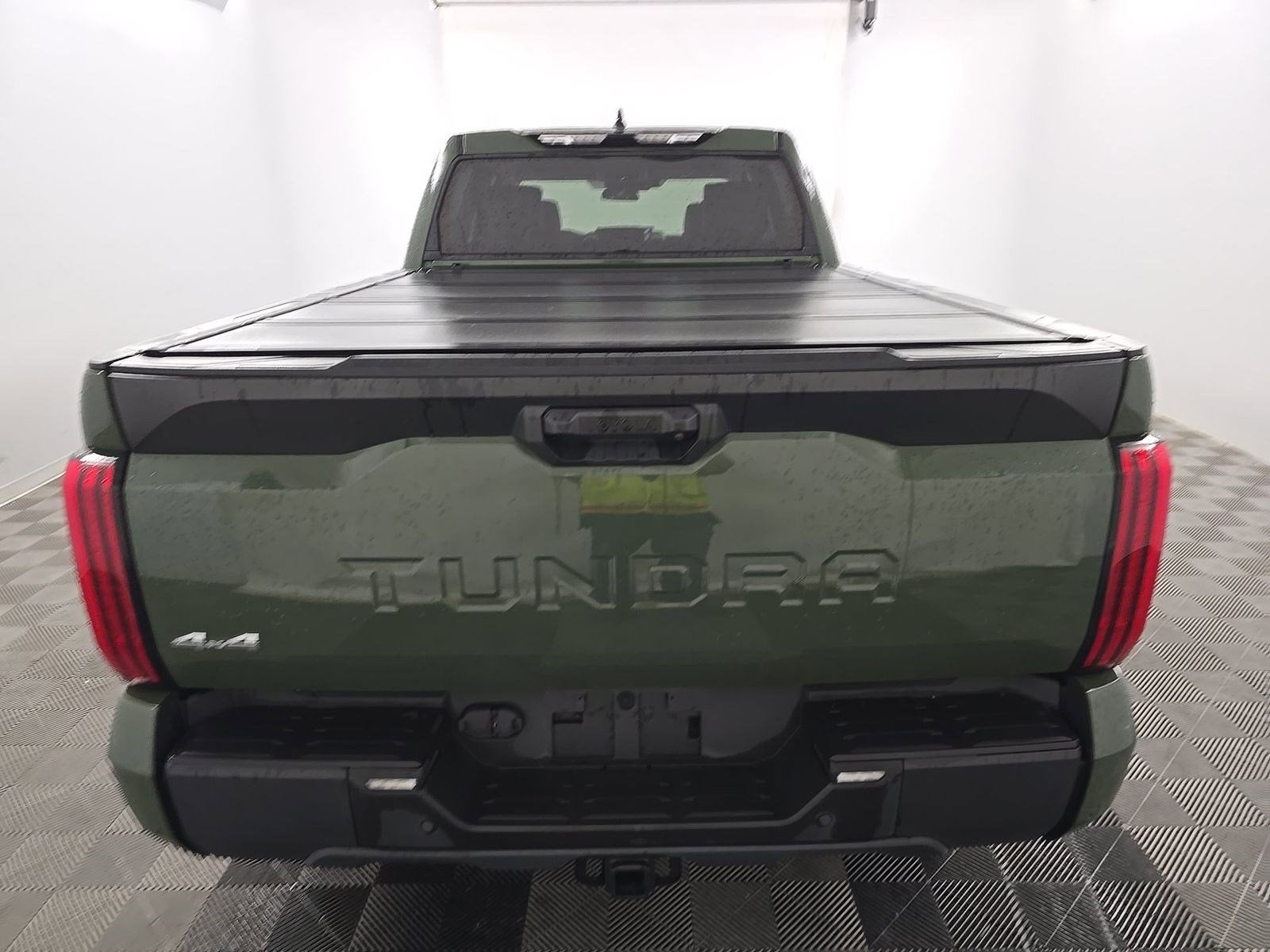 2022 Toyota Tundra 4WD SR5