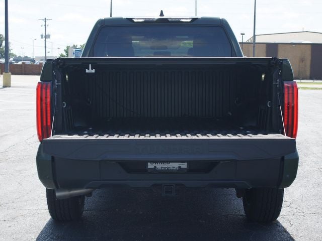 2022 Toyota Tundra 4WD SR5
