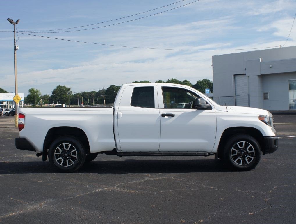 2018 Toyota Tundra SR 4.6L V8